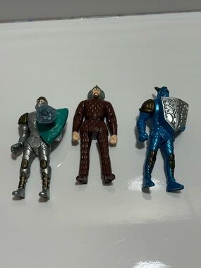 Set Of 3, Sabans Mystic Knights Of Tir Na Nog McDonald’s 4”.